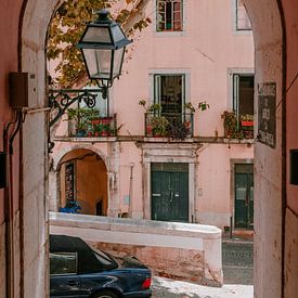 Straten van Lissabon | reisfotografie Portugal van Anne Verhees