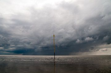 Rainstorm over Ameland wad, stefan witte by Stefan Witte