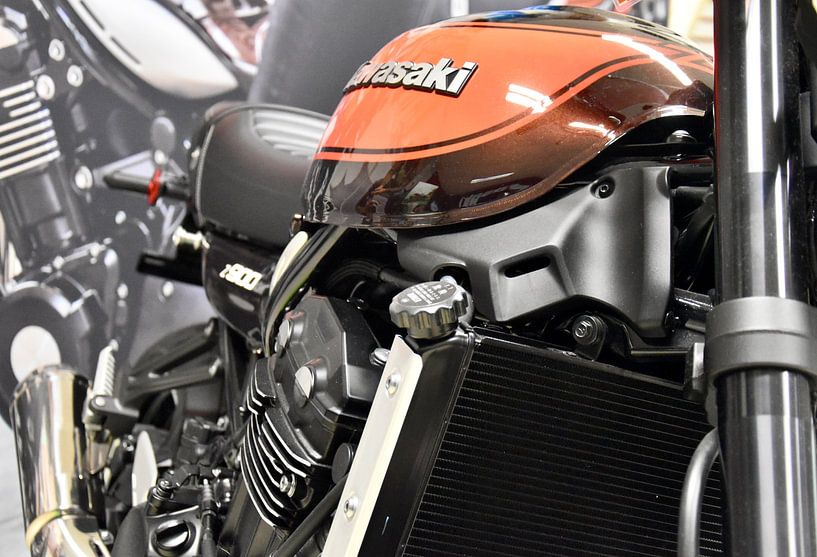 Kawasaki Z900 RS by Jan Radstake