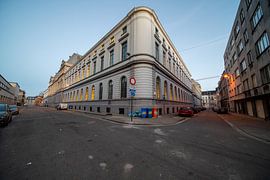 Plateau building in the heart of Ghent by Marcel Derweduwen
