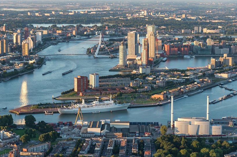 Katendrecht en Kop van zuid vanuit de lucht van Prachtig Rotterdam
