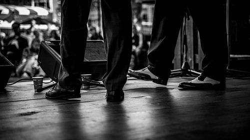 Dansende muzikanten stappers