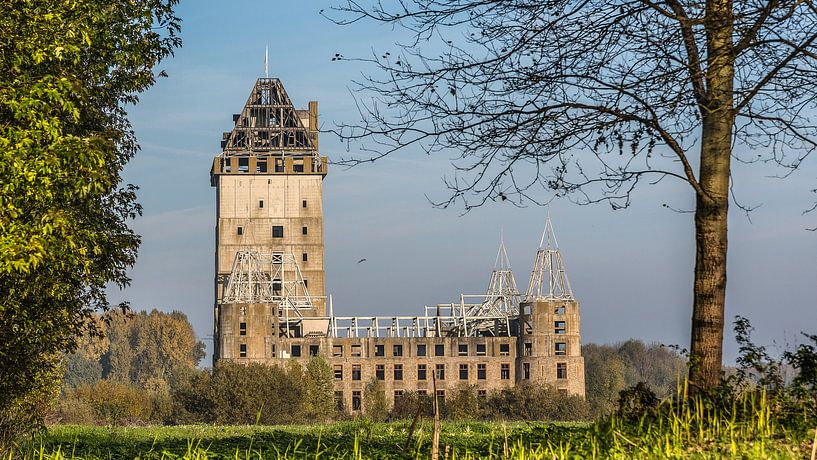 Kasteel Almere #1 van Michiel Leegerstee