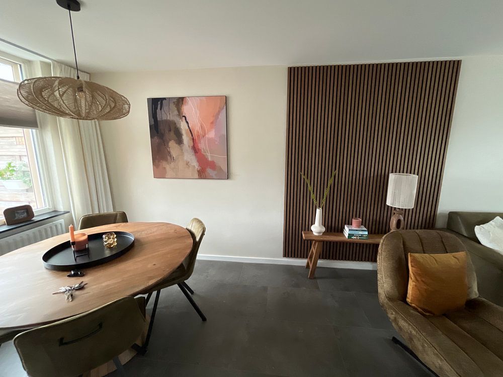 Moderne abstrakte bunte Malerei in Pastellfarben. Rosa, orange, rot, lila und braun von Dina Dankers