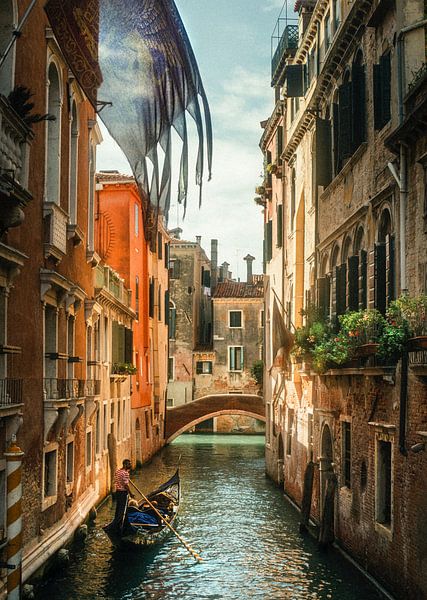 Venice by Hello Pompoyo