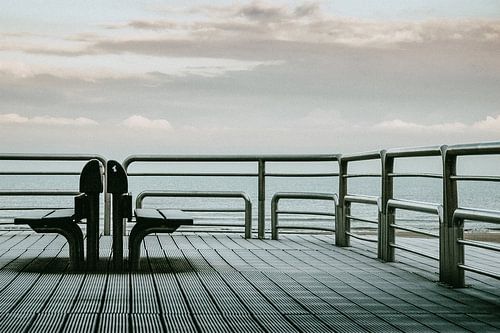 Winter bench by Steven Goovaerts