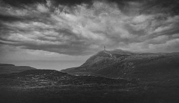 Aan het einde van de wereld. De kliffen van Neist Point in Schotland. van Jakob Baranowski - Photography - Video - Photoshop