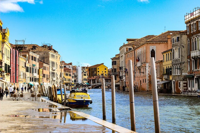 Venice by Hello Pompoyo
