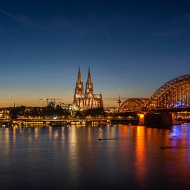 Cologne / Köln / Cologne la nuit sur Maurice Meerten