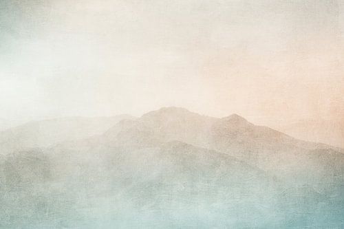 Foggy Mountain by Adriano Oliveira