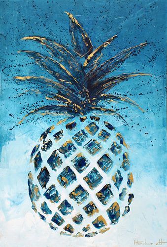 blue pineapple