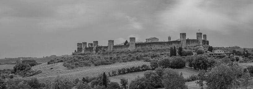 Monochrome Tuscany in 6x17 format, Monteriggioni by Teun Ruijters