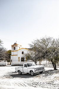 Vieille Ford F 100 dans le nord de l'Argentine. sur Ron van der Stappen