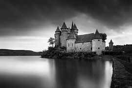 Mystisches Schloß in Frankreich in schwarz-weiß