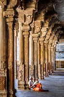 Meditatief moment in Indiase hindoe tempel