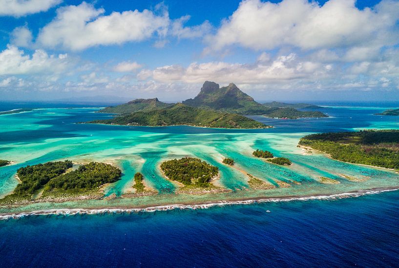 Luchtfoto Bora Bora van Ralf van de Veerdonk