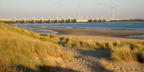 Vue du pijlerdam "Hammen" dans l'Oosterscheldekering.