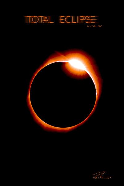Total Eclipse Wyoming - Red Ring van Ruth Klapproth