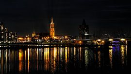 Roermond bij nacht (2)