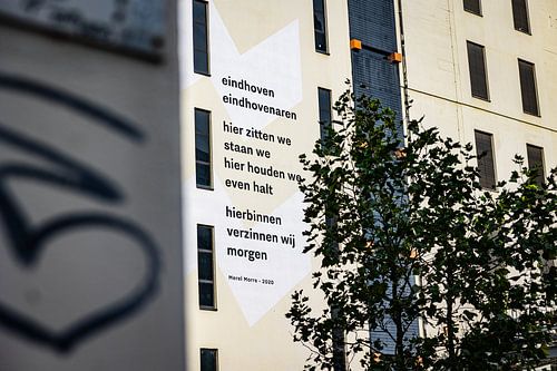 Muurgedicht op Gebouw Gerard