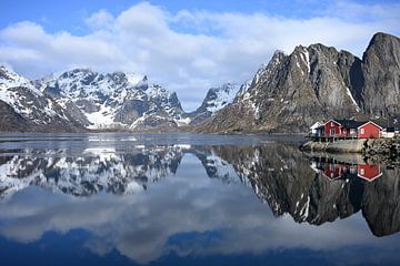 Noorwegen Lofoten Hamnoy landschap van Martin Jansen