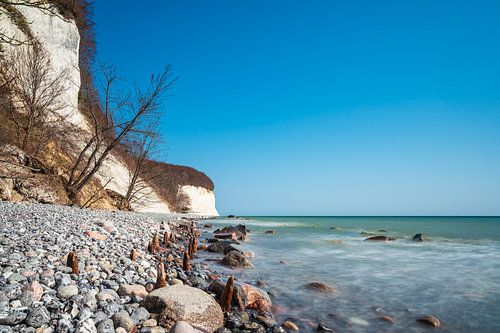 Krijtrotsen aan de kust van de Oostzee op het eiland Rügen