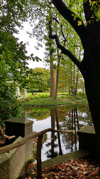 Een foto bij kasteel de Vanenburg