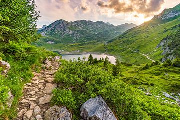 Sunset in the Lechquellengebirge by MindScape Photography