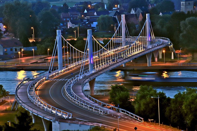 Le pont Kanne dans la lumière du soir par Kurt Vanvelk