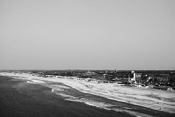 The pier of Scheveningen by Sander Jacobs