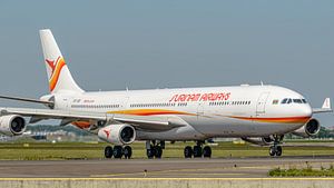 Passagierflugzeug vom Typ Airbus A340-300 der Surinam Airways.