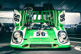 Porsche 917 klassischer Le Mans-Rennwagen im Fahrerlager von Sjoerd van der Wal Fotografie