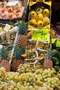 Obst auf dem Markt in Frankreich von Ivonne Wierink Miniaturansicht