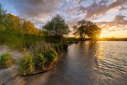 Zonsondergang rivier