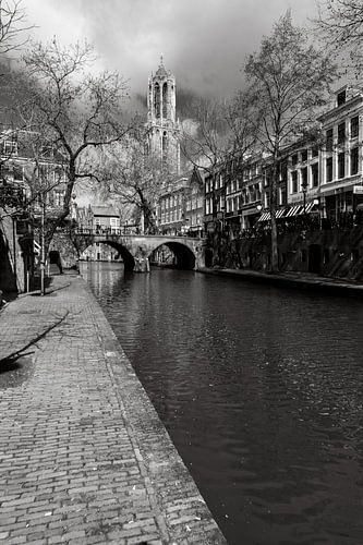 Utrecht Cathedral as seen from the quay on Oodegracht near the Gaardbrug (standing) by André Blom Fotografie Utrecht