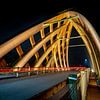 Modernes Holzviadukt von Sneek am Abend von Fotografiecor .nl