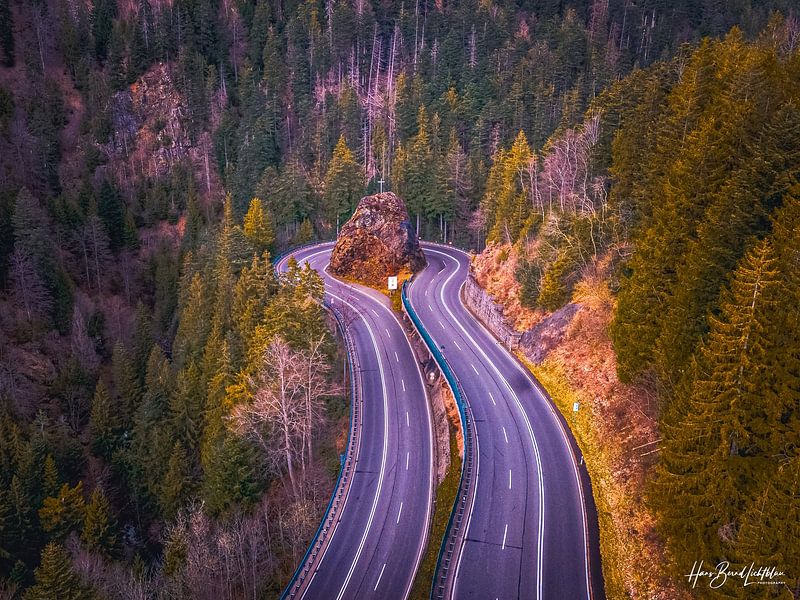 Cross field curve by Hans-Bernd Lichtblau