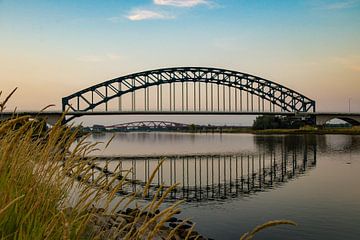Bridges over the IJssel by Tessa van der Geer