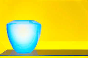 Blaue Vase von Leopold Brix