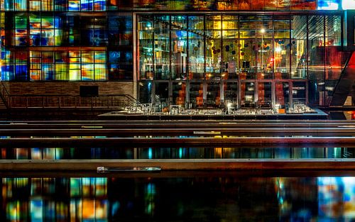 Le musée du son et de l'image à Hilversum la nuit