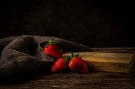 Erdbeer-Stillleben von Annemieke Nierop Miniaturansicht