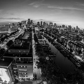 Rotterdam de nuit Noir et Blanc sur Guido Pijper