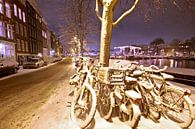 Amsterdam enneigée la nuit sur l'Amstel par Eye on You Aperçu