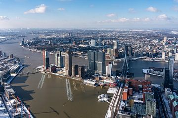 Luchtfoto Rotterdam: Kop van Zuid. van Jaap van den Berg