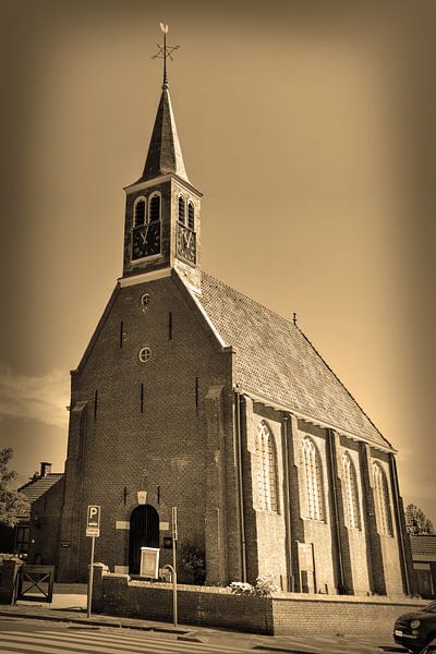 Egmond aan Zee Strand Kerk Sepia van Hendrik-Jan Kornelis