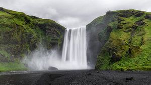 Skogafoss, IJsland van Adelheid Smitt