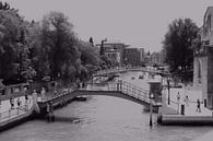 Venedig-Brücken und Kanal-Szene BW von Loretta's Art Miniaturansicht