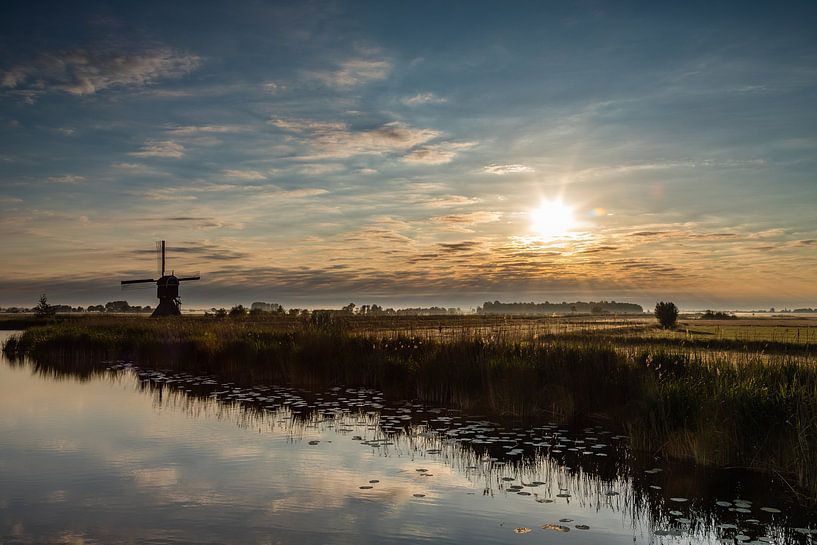 Le moulin sous le soleil du matin par René Groenendijk