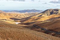 Panoramisch uitzicht op het landschap tussen Pajara en La Pared op het Canarische eiland Fuerteventu