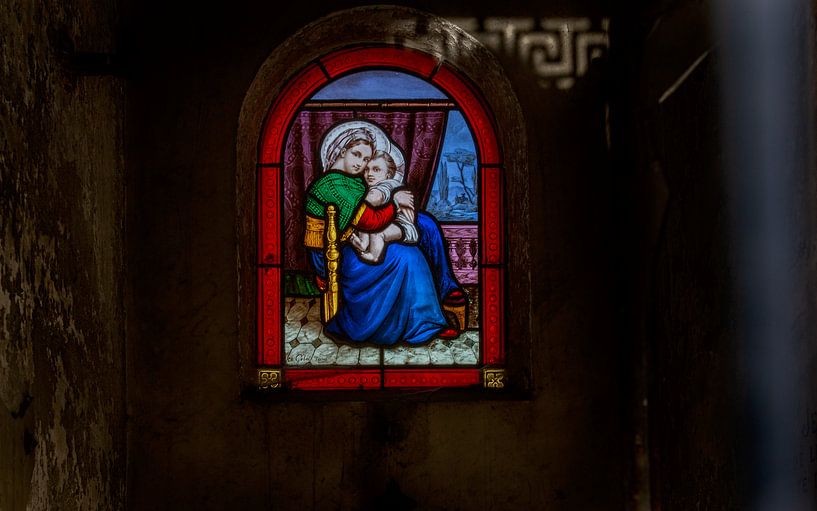 Père Lachaise Cemetery by Mike Broers
